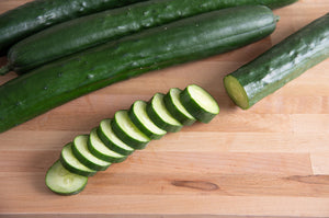 Cucumbers (per lb)